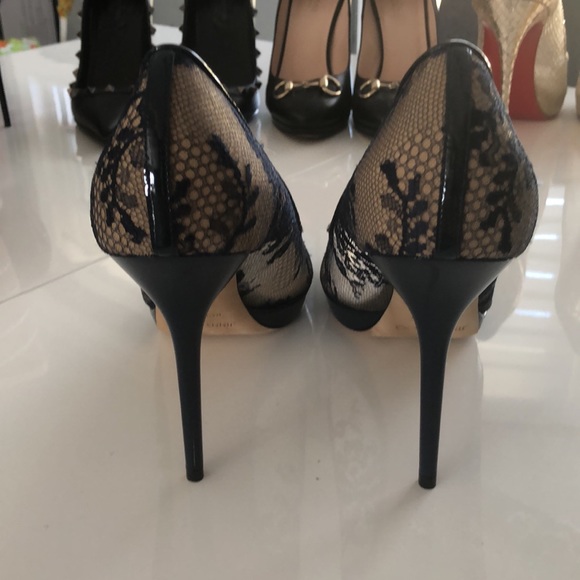 Jimmy Choo heels. - Picture 7 of 8